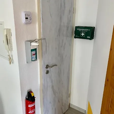 2p. Balkon Zentral 1.4 *