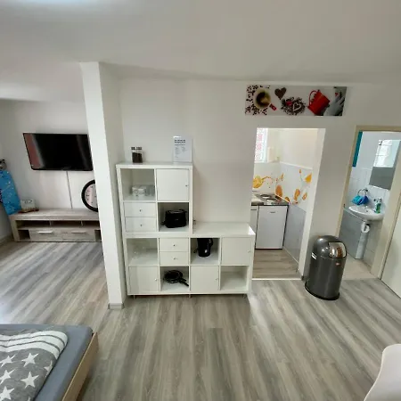 2p. Balkon Zentral 1.4 *